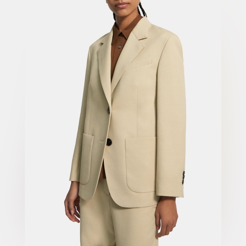 NWT THEORY Women’s size 0 blazer